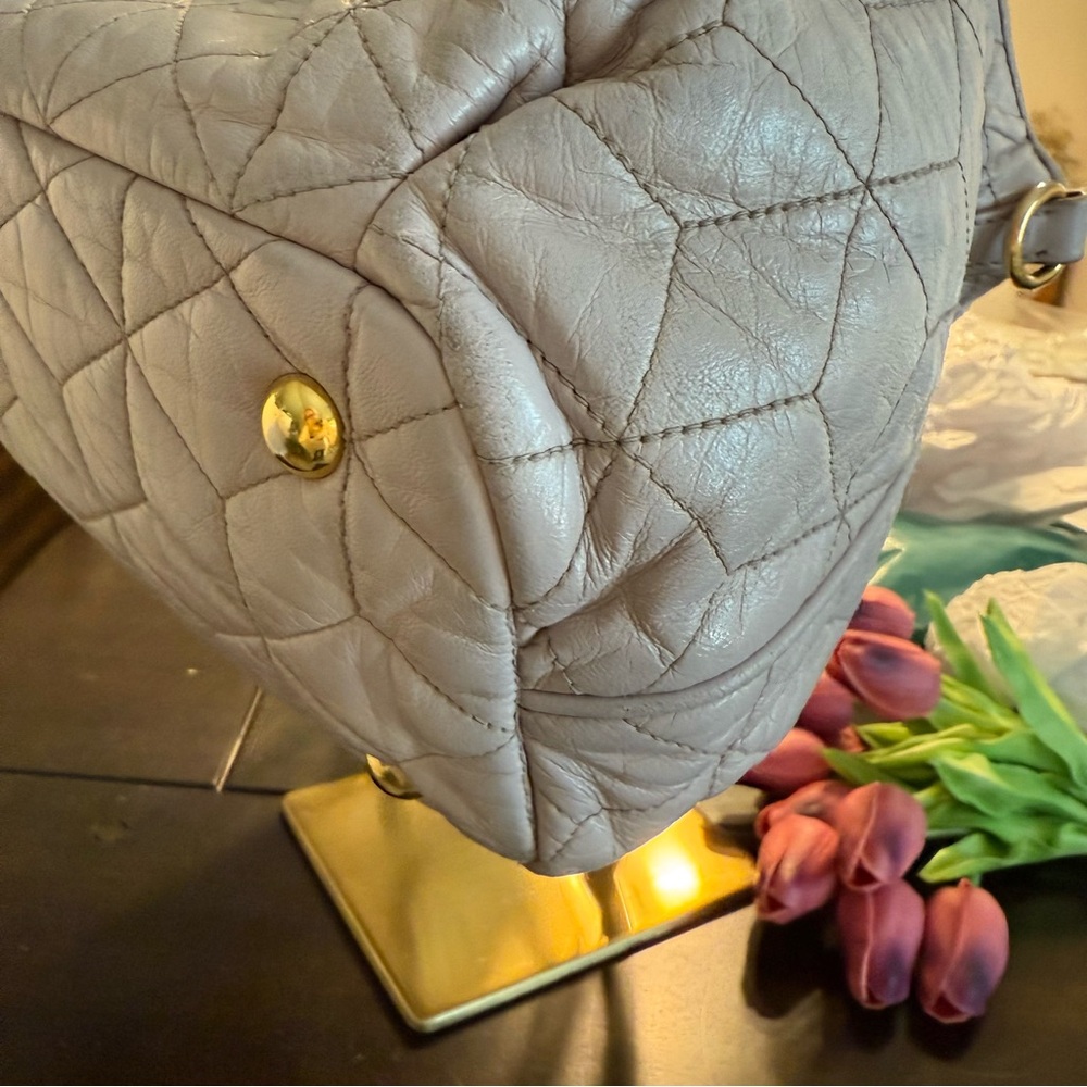 MIU MIU Quilted Leather Handbag Beige - Picture 8 of 16